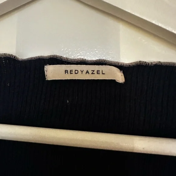 Blue Ruched Knit Top - Picture 2 of 4